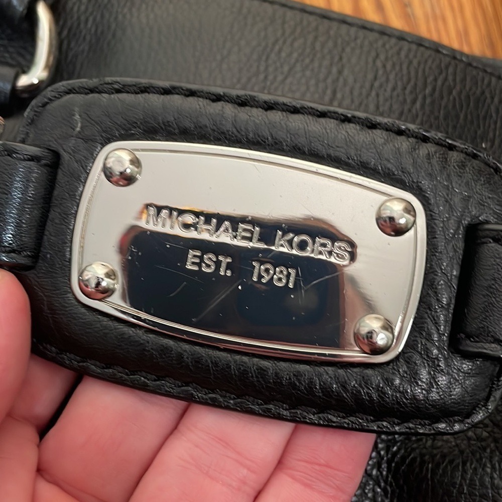 Michael Kors Black Pebbled Leather Hamilton‎ Belted Satchel Silver Hardware Bag - Picture 12 of 12